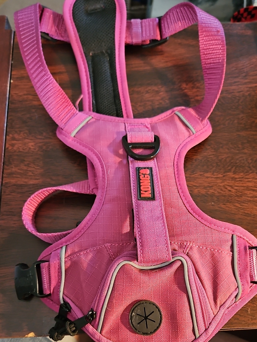 Kong Pink Bib-Style Harness with Reflective Trim. Medium